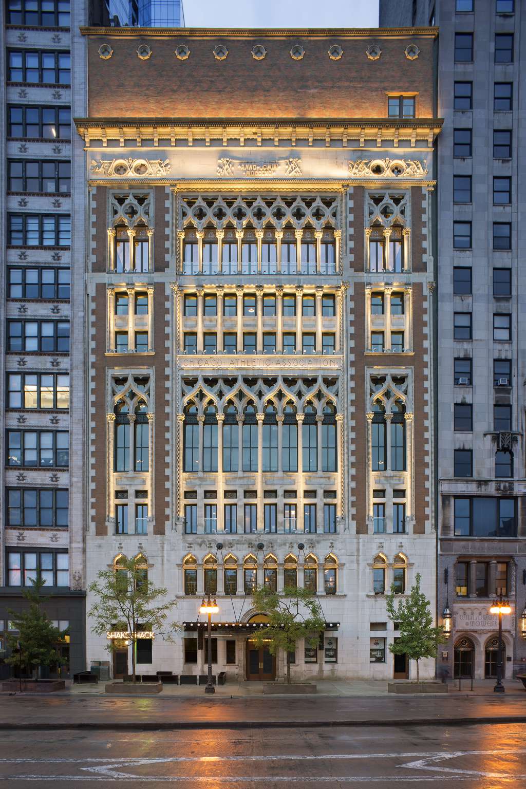 Chicago Athletic Association Hotel | HPA
